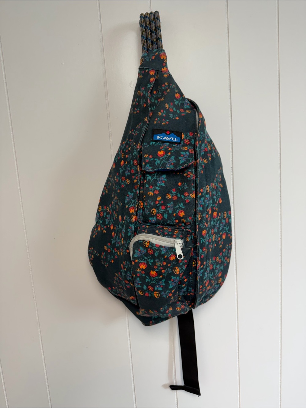 Kavu Dark Green Floral Sling Pack